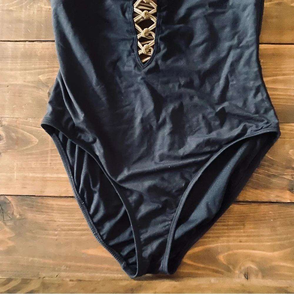 Bleu Rod Beattie Black Let’s Get Knotty Lace Up One Piece Swimsuit